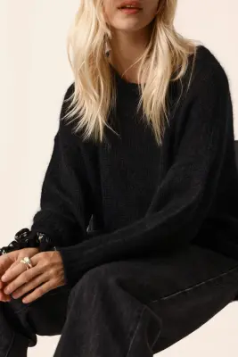 Pull Bulon Noir — photo 2