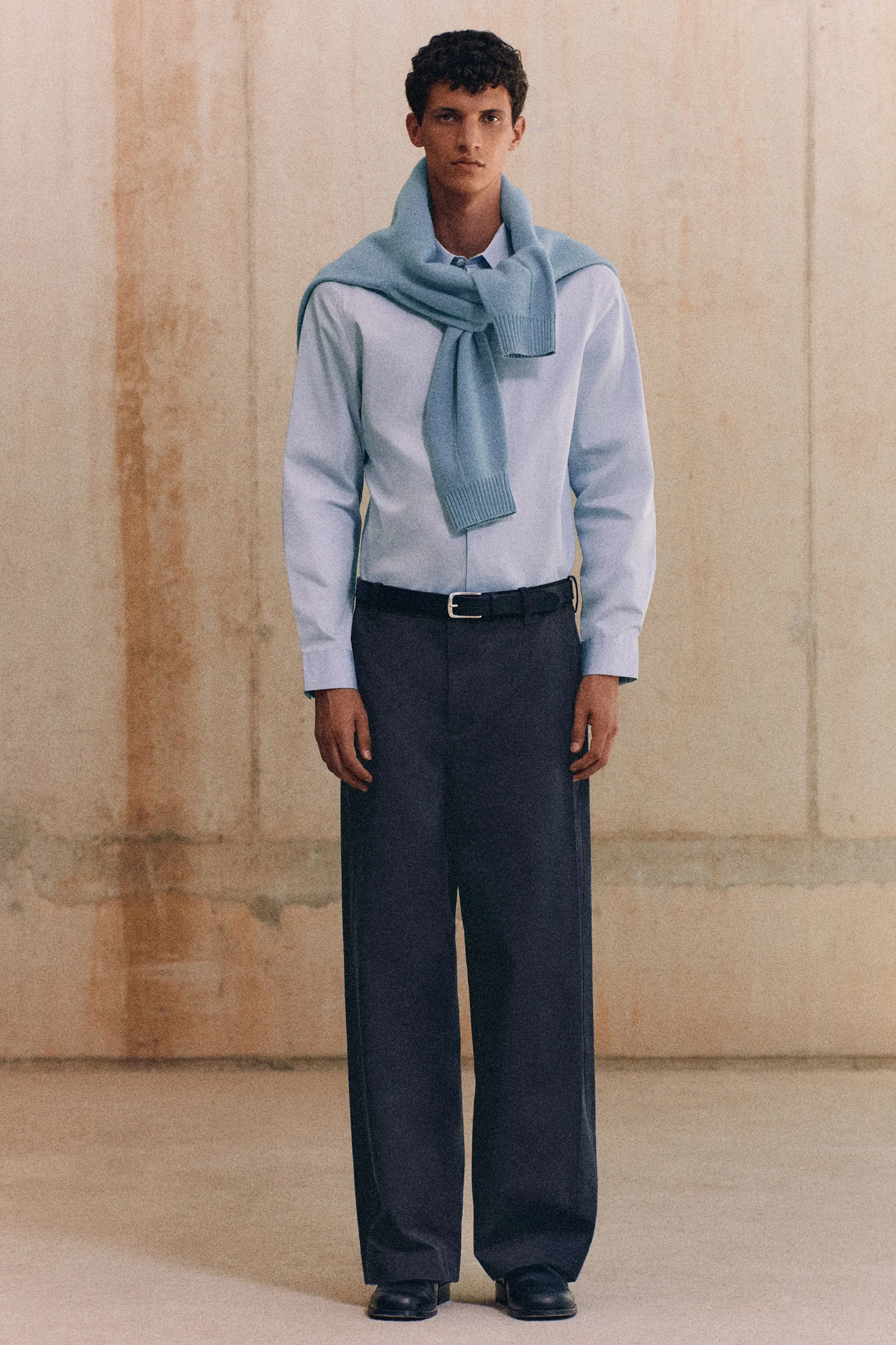 PANTALON LARGE DÉCONTRACTÉ À PLIS - BLEU FONCÉ