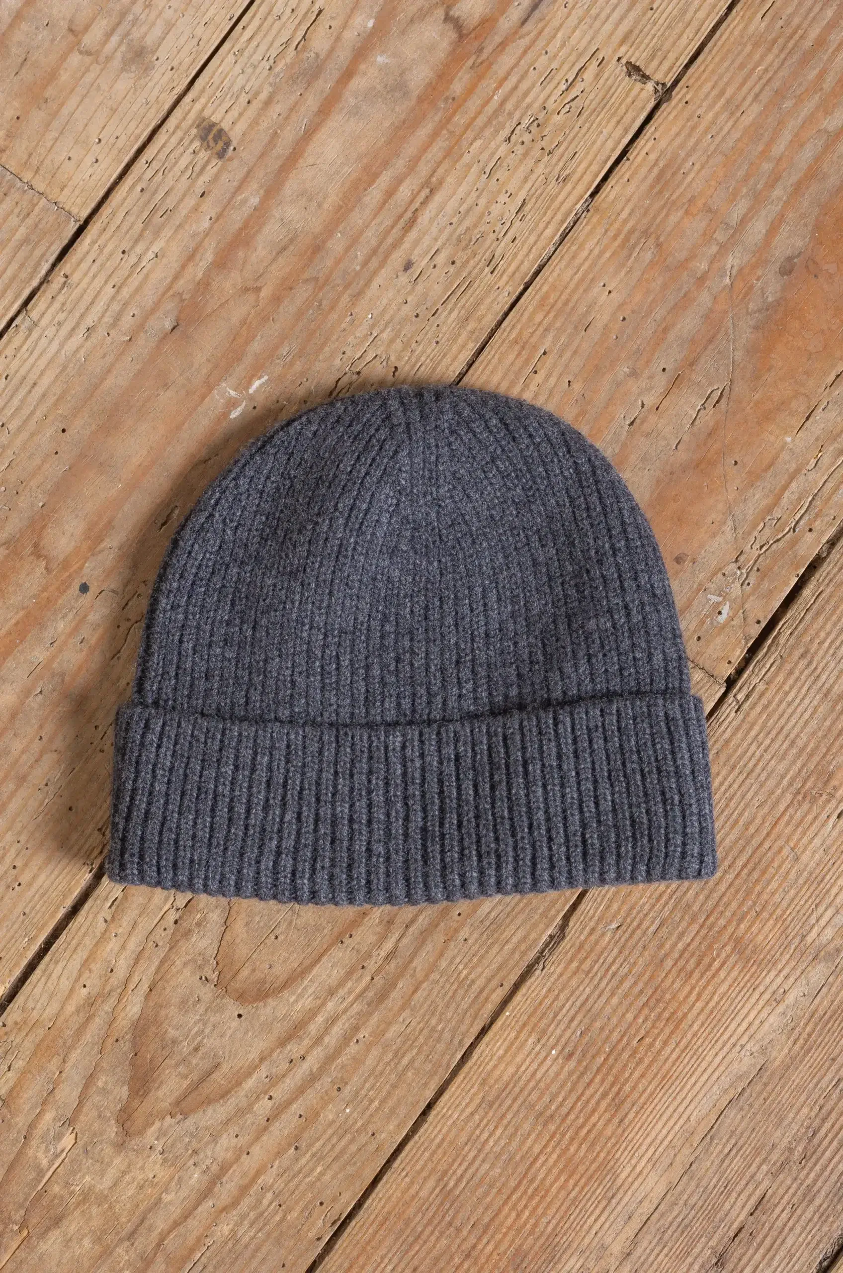 Arpenteur – VICKO WOOL BEANIE – CHARCOAL