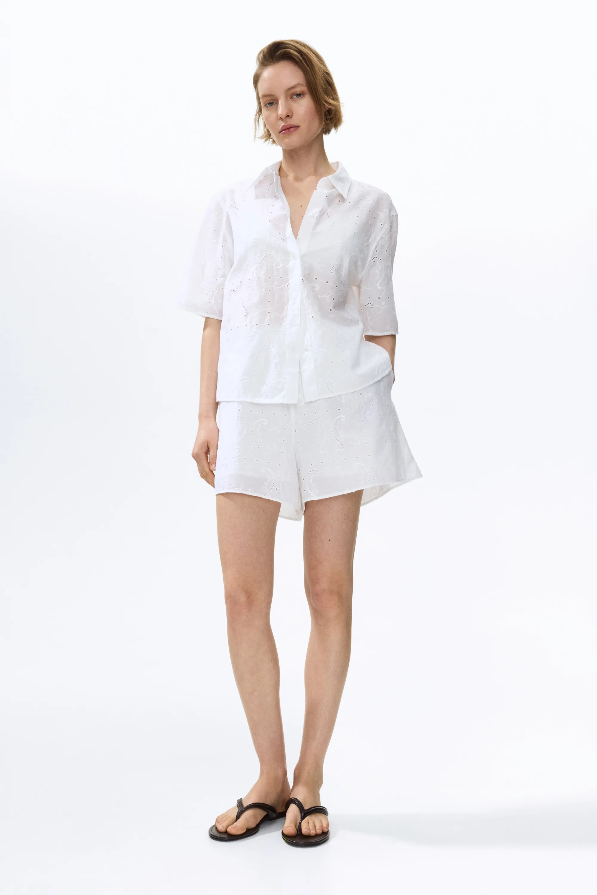Chemise oversize avec broderie anglaise - Blanc