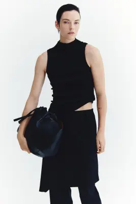Top en soie mélangée avec col cheminée - Noir — photo 1