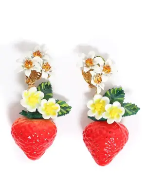 Boucles d'oreille clip fraises et crystal Prix boutique $995 — photo 3