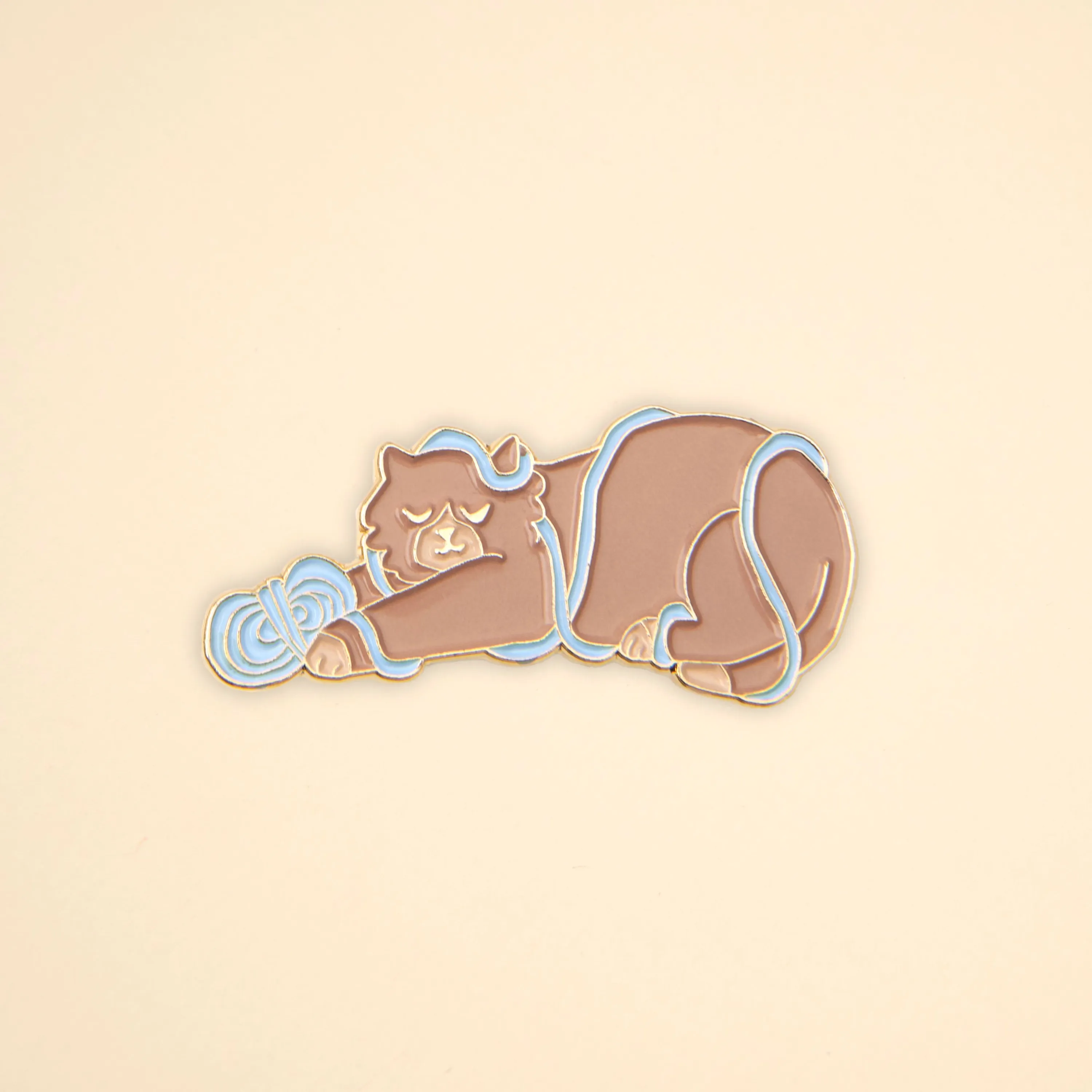 Pin's Chat Pelote Coucou Suzette