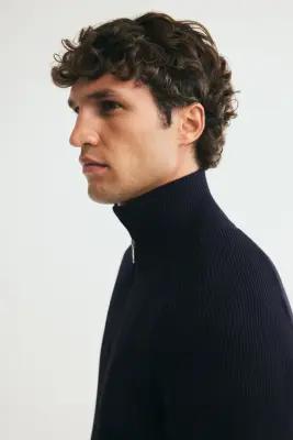 Gilet Slim Fit en maille côtelée - Bleu marine — photo 3