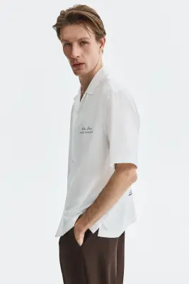 Chemise imprimée Relaxed Fit avec col cubain - Blanc/Palm Desert — photo 4