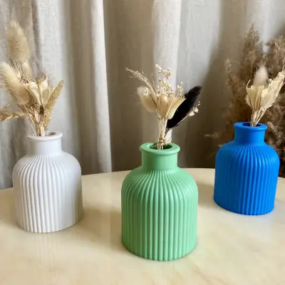 Petit vase strié — photo 2