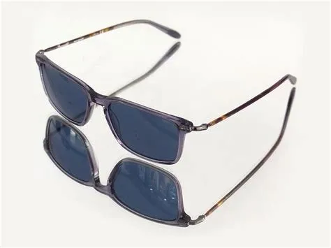 Lunettes de soleil bastia03