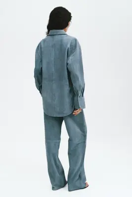 Chemise en cuir velours - Bleu ancien — photo 4