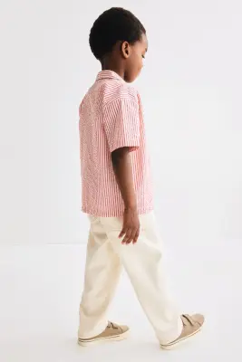 Chemise en seersucker avec col cubain - Rouge clair/rayé — photo 1