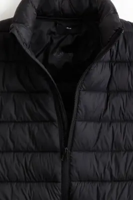 Doudoune sans manches déperlante Slim Fit - Noir