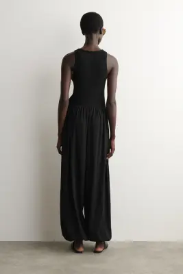 PANTALON BALLON EN JERSEY FRONCÉ - NOIR — photo 3