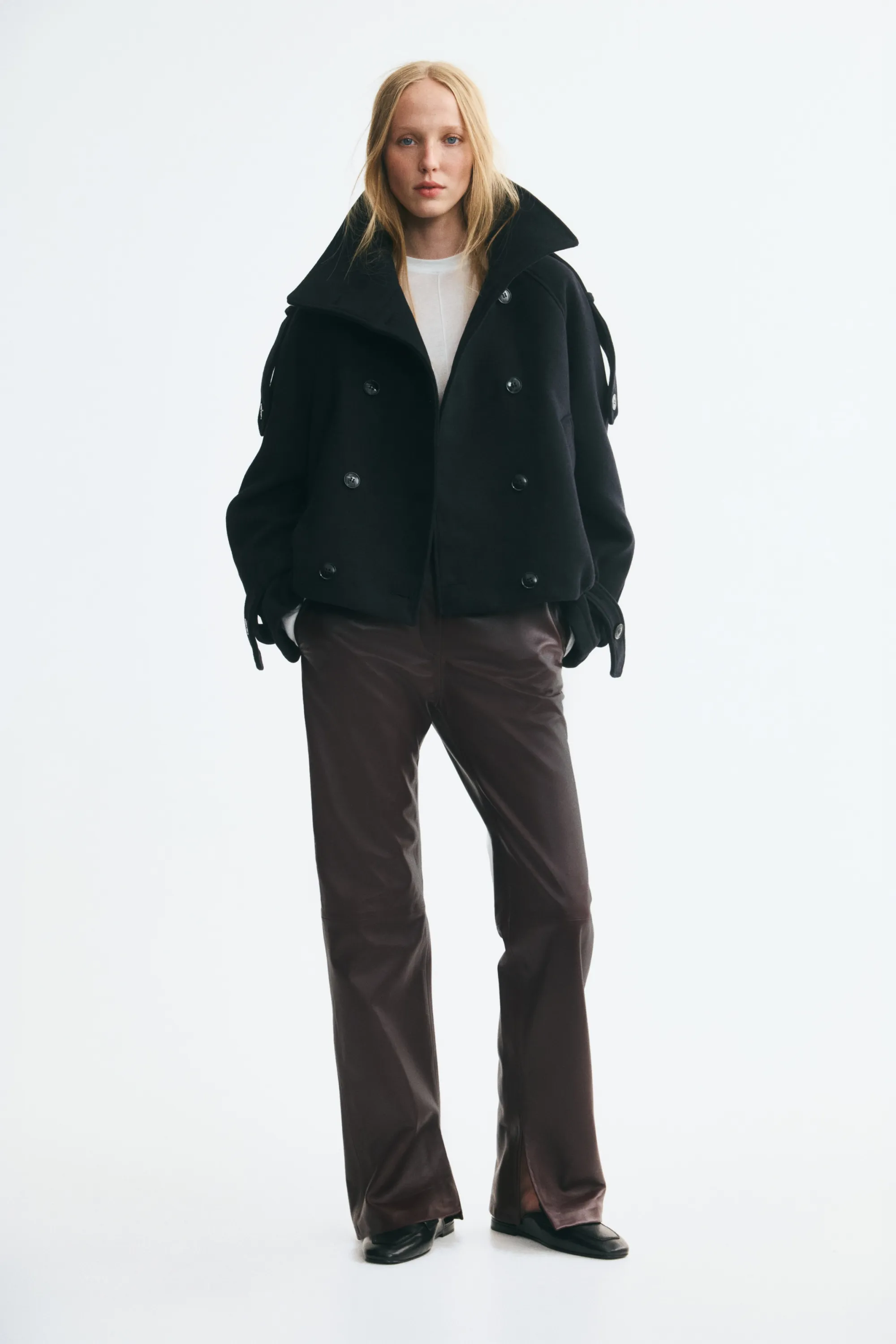 Veste à fermeture croisée avec col entonnoir - Bleu marine