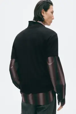 T-shirt gaufré Slim Fit en coton - Noir — photo 4