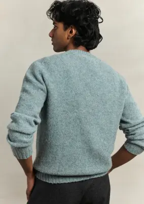 Shaggy sheep jumper — photo 4