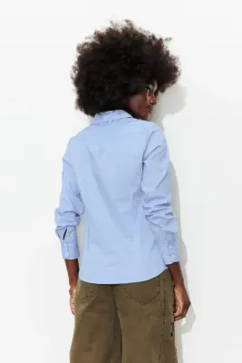 Chemise cintrée unie Femme — photo 4