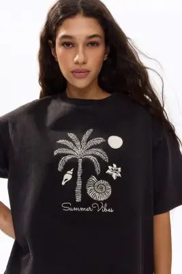 T-shirt oversize brodé - Noir/Summer Vibes — photo 2