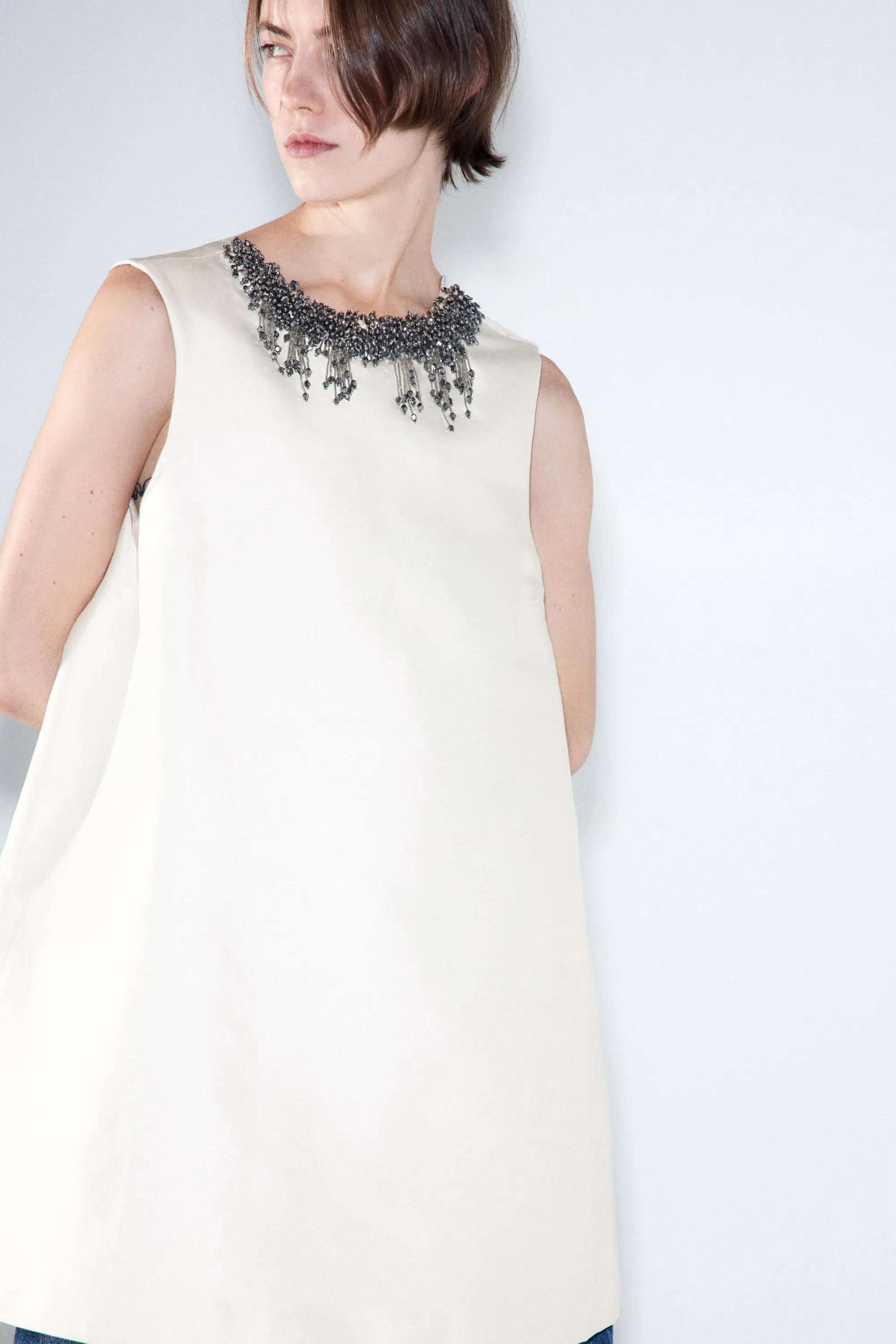 Robe trapèze ornementée - Crème