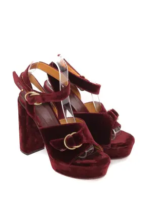 Sandales à plateformes en velours rouge bordeaux boucle doré, Prix boutique 720€ Taille 39 — photo 2