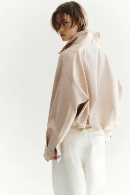 Veste oversize avec base à effet boule - Beige clair — photo 4