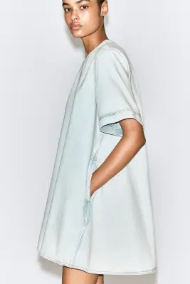 ROBE COURTE ÉVASÉE EN DENIM - BLEU CIEL — photo 2