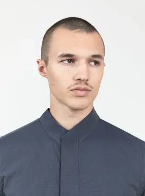 Origami Collar Shirt in Slate End-on-End — photo 3