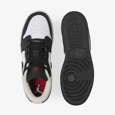 AIR JORDAN 1 LOW — photo 3