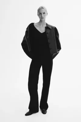 Pull en laine avec encolure en V - Noir — photo 1