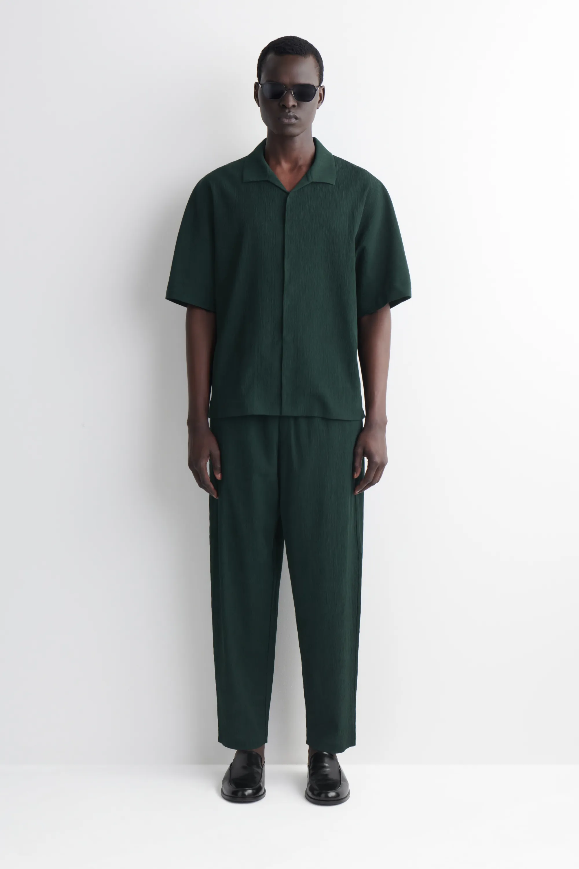 CHEMISE EN COTON FROISSÉ - VERT FONCÉ