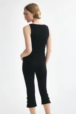 Top sans manches à boutons - Noir — photo 3