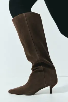 Bottes de hauteur genou en cuir velours fendu - Taupe foncé — photo 2