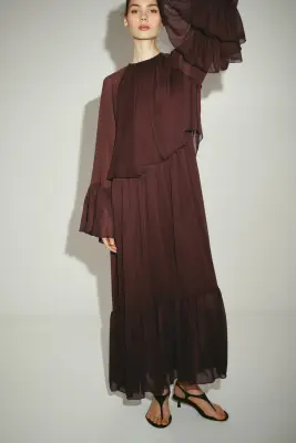 Robe oversize à effet superposé - Marron foncé — photo 1