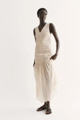 Robe façon crochet avec jupe évasée - Beige clair — photo 1