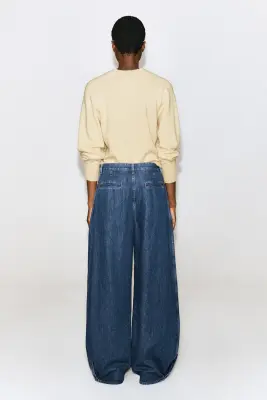 PANTALON BARREL EN DENIM À PANNEAU PLISSÉ - BLEU — photo 2