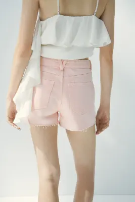 Short en denim avec bords à cru - Rose clair — photo 1