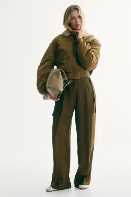 Pantalon large avec détail ceinture - Vert kaki foncé — photo 2