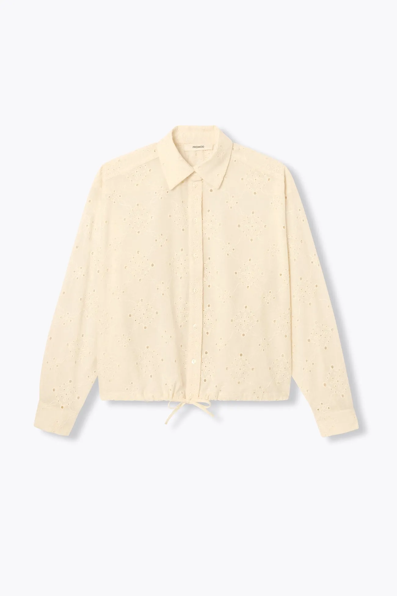 Chemise en broderie anglaise