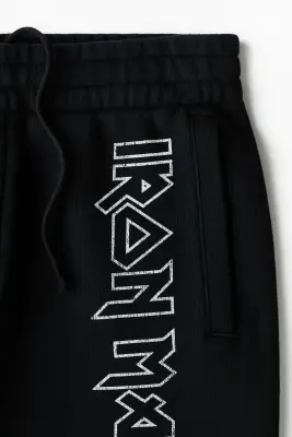 Short Relaxed Fit en molleton - Noir/Iron Maiden — photo 4