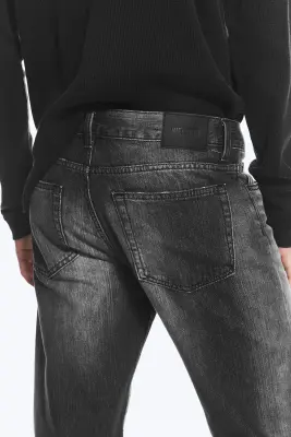 Jean droit ajusté taille basse Comet - Imperial Black - Noir — photo 2