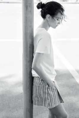 Cotton denim shorts - Beige clair/rayé — photo 1