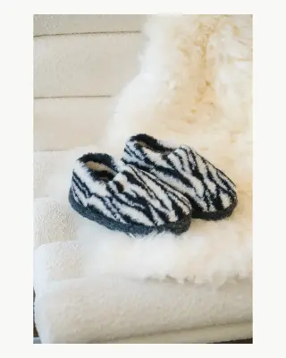 Chaussons Full Zebra en laine – Yoko