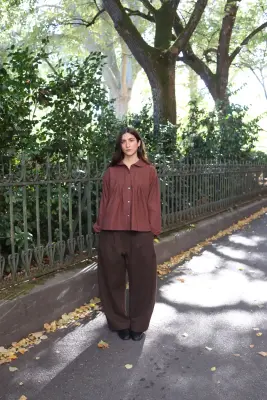 CAWLEY – JAPANESE STRIPE TYPEWRITER COTTON JESSIE SHIRT – BURGUNDY STRIPE — photo 2