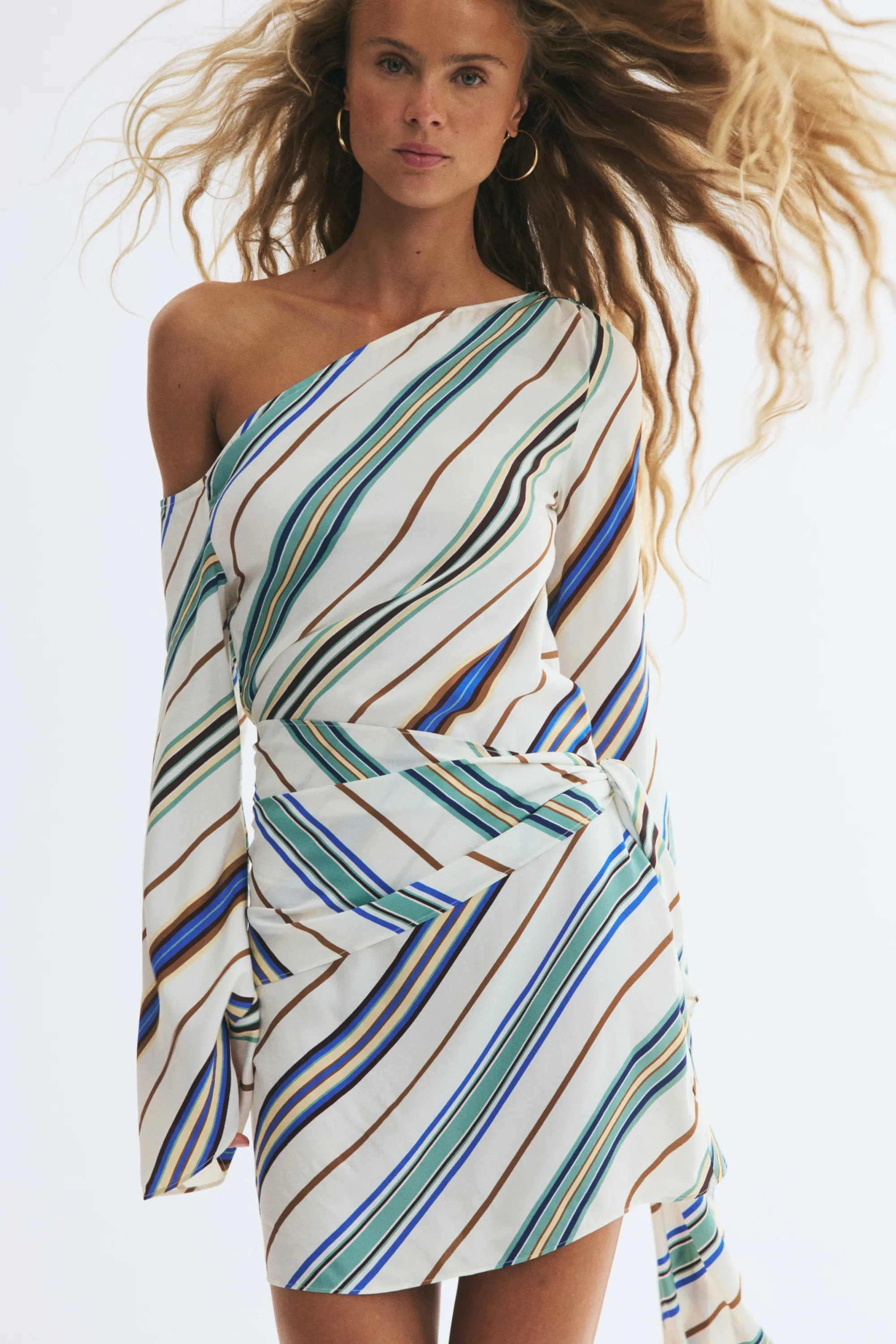 One-shoulder viscose dress - Crème/rayé