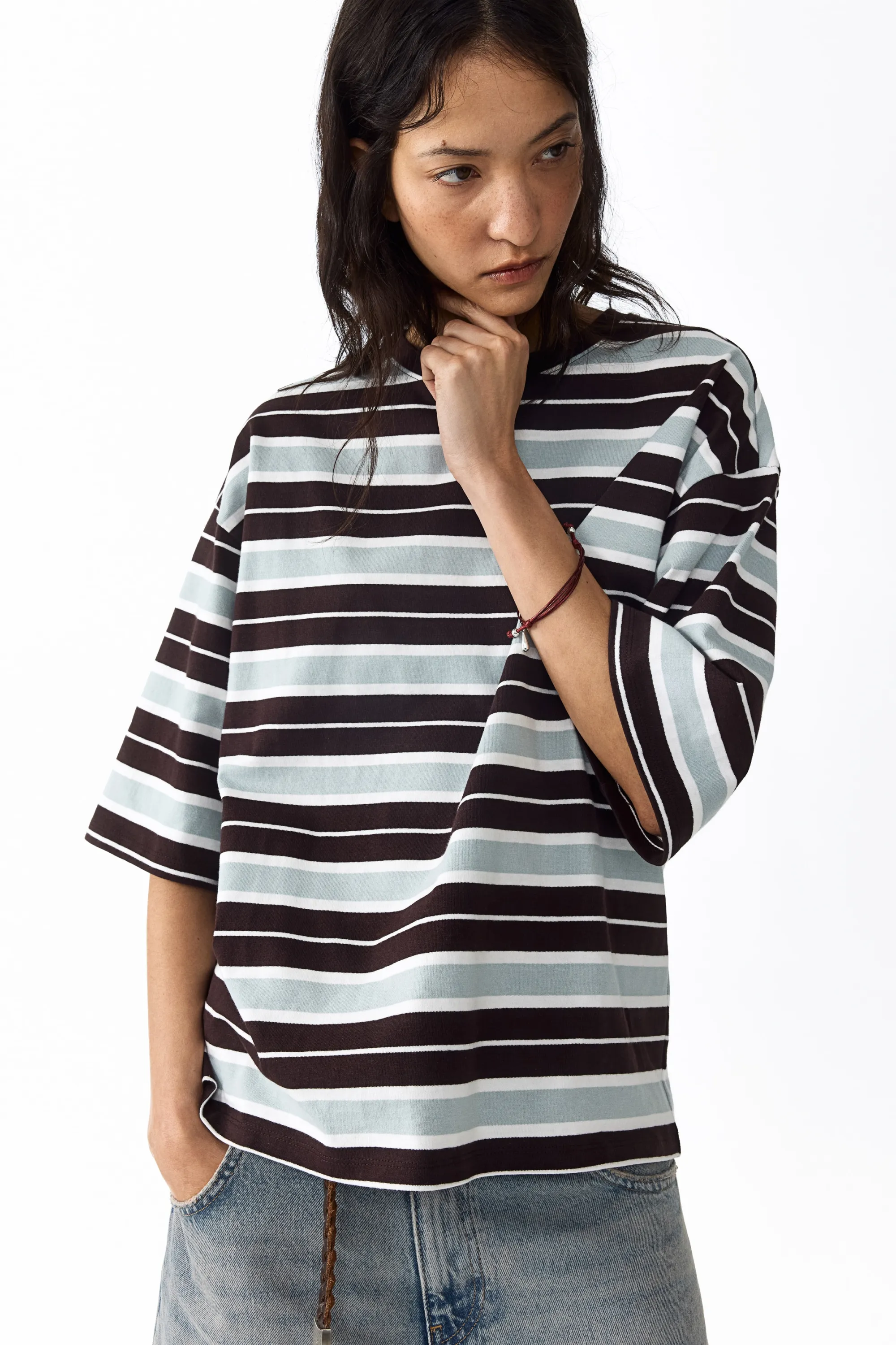 T-shirt oversize en coton - Marron foncé/rayé