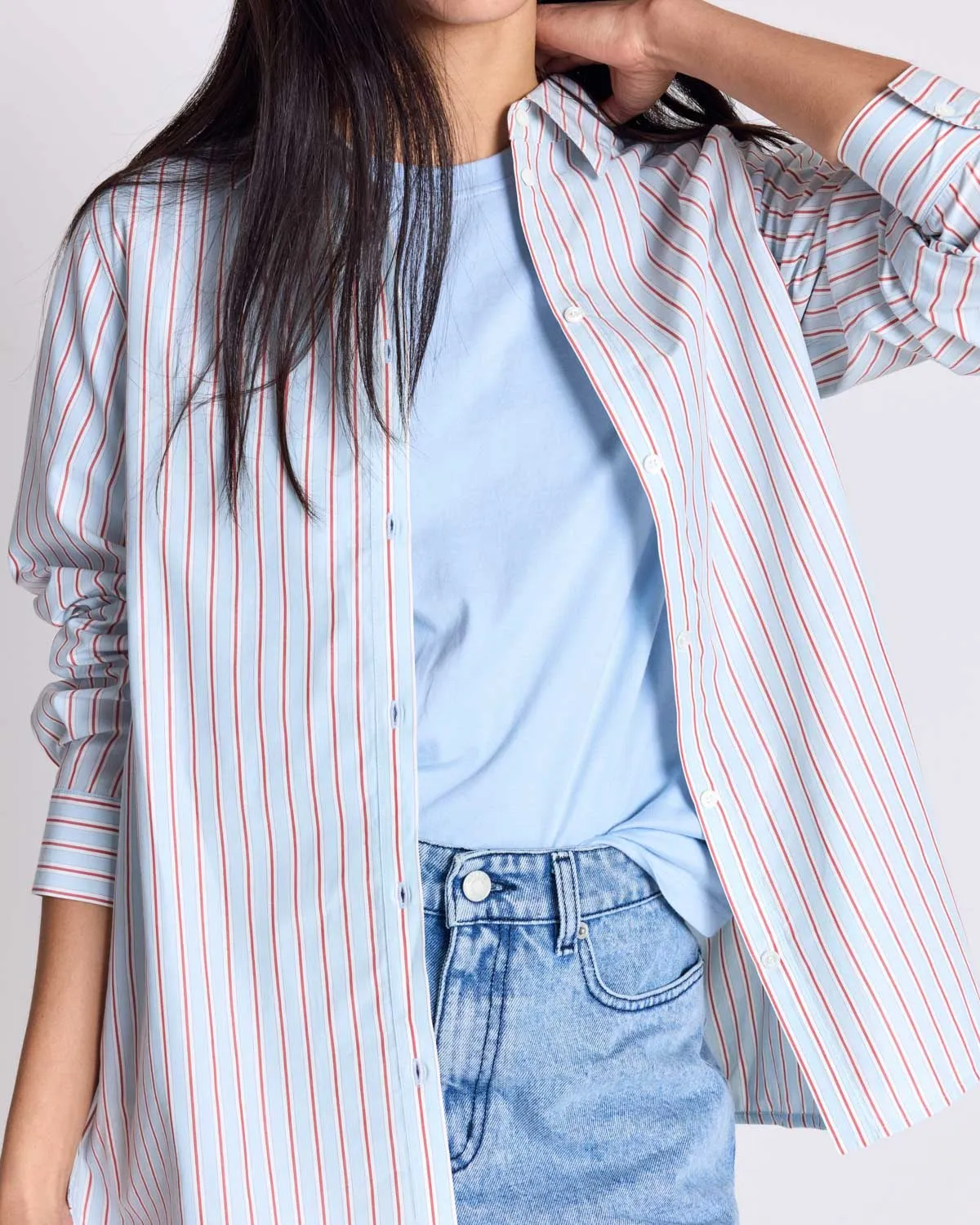 Chemise Liseron rayures rouge fond bleu