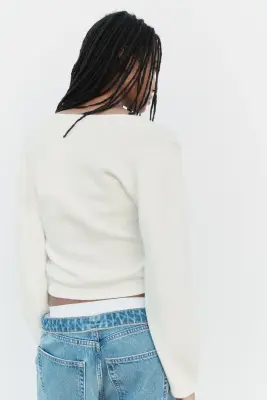 Pull à encolure en V en maille fine - Crème — photo 3