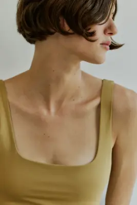 Body string avec dos décolleté - Camel — photo 1