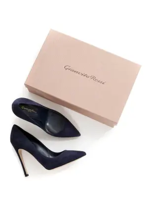 Escarpins en suède bleu marine talon stiletto bout pointu Prix boutique 560€ Taille 36,5 — photo 2