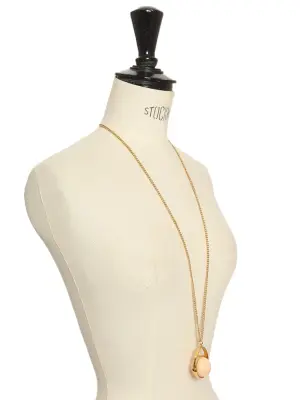 Collier sautoir chaîne laiton dorée boule rose Prix boutique 995€ — photo 3