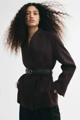 Blazer sans revers avec ceinture - Marron foncé — photo 1
