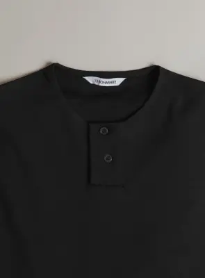 2 Buttons T-Shirt in Black Technical Knit — photo 2
